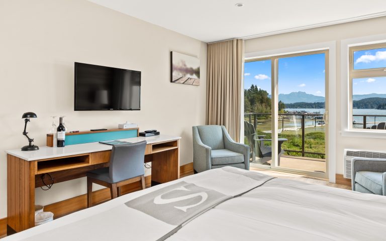 port alberni accommodations